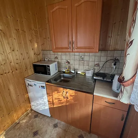 Goscinne U Anieli Bialy Krzyz Проживання в сім'ї