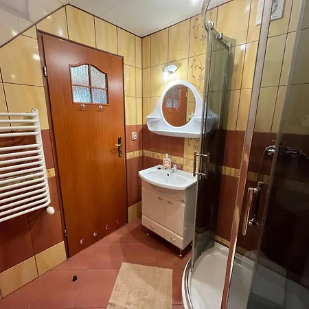 Goscinne U Anieli Bialy Krzyz ホームステイ シュチルク