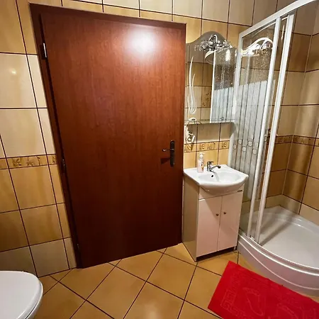 Goscinne U Anieli Bialy Krzyz Ubytování v soukromí *