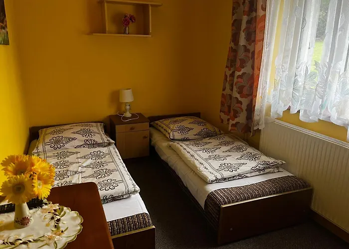 Goscinne U Anieli Bialy Krzyz * שצ'צ'ירק