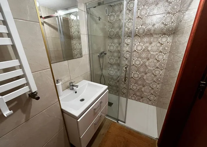 Goscinne U Anieli Bialy Krzyz * שצ'צ'ירק